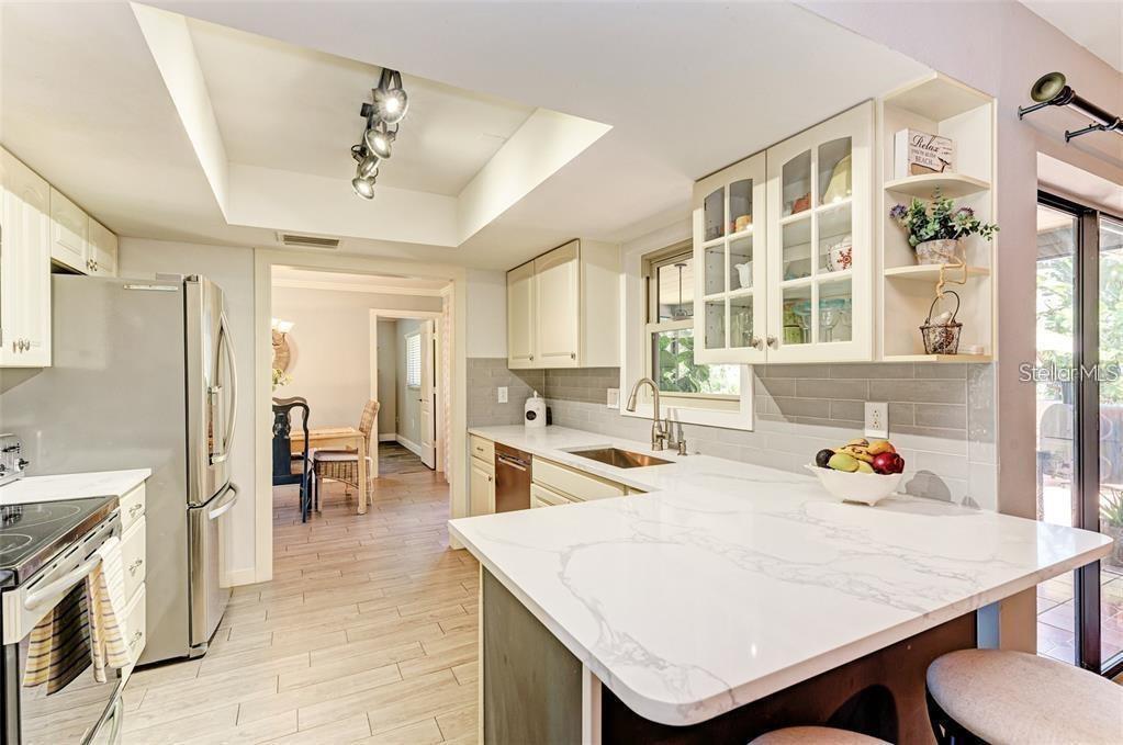 POINTE WEST - Residential