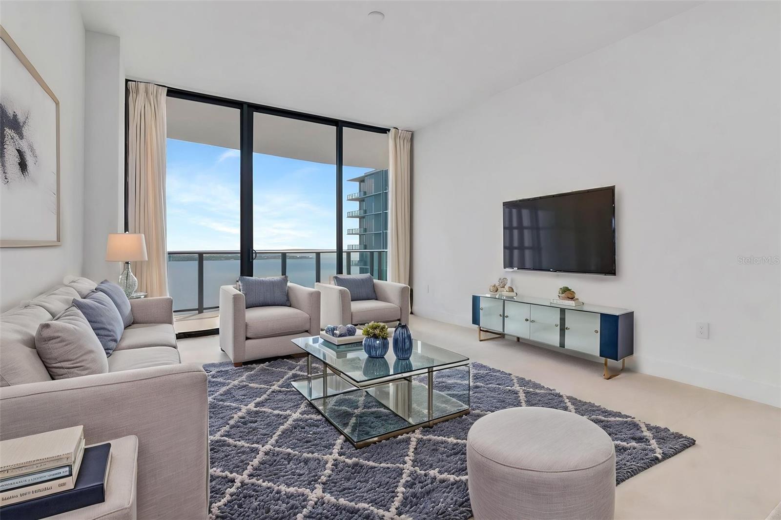 BAYSHORE YSABELLA CONDOMINIUM - Residential