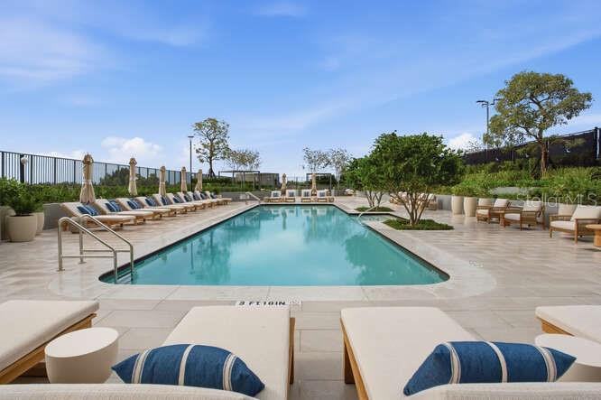 BAYSHORE YSABELLA CONDOMINIUM - Residential