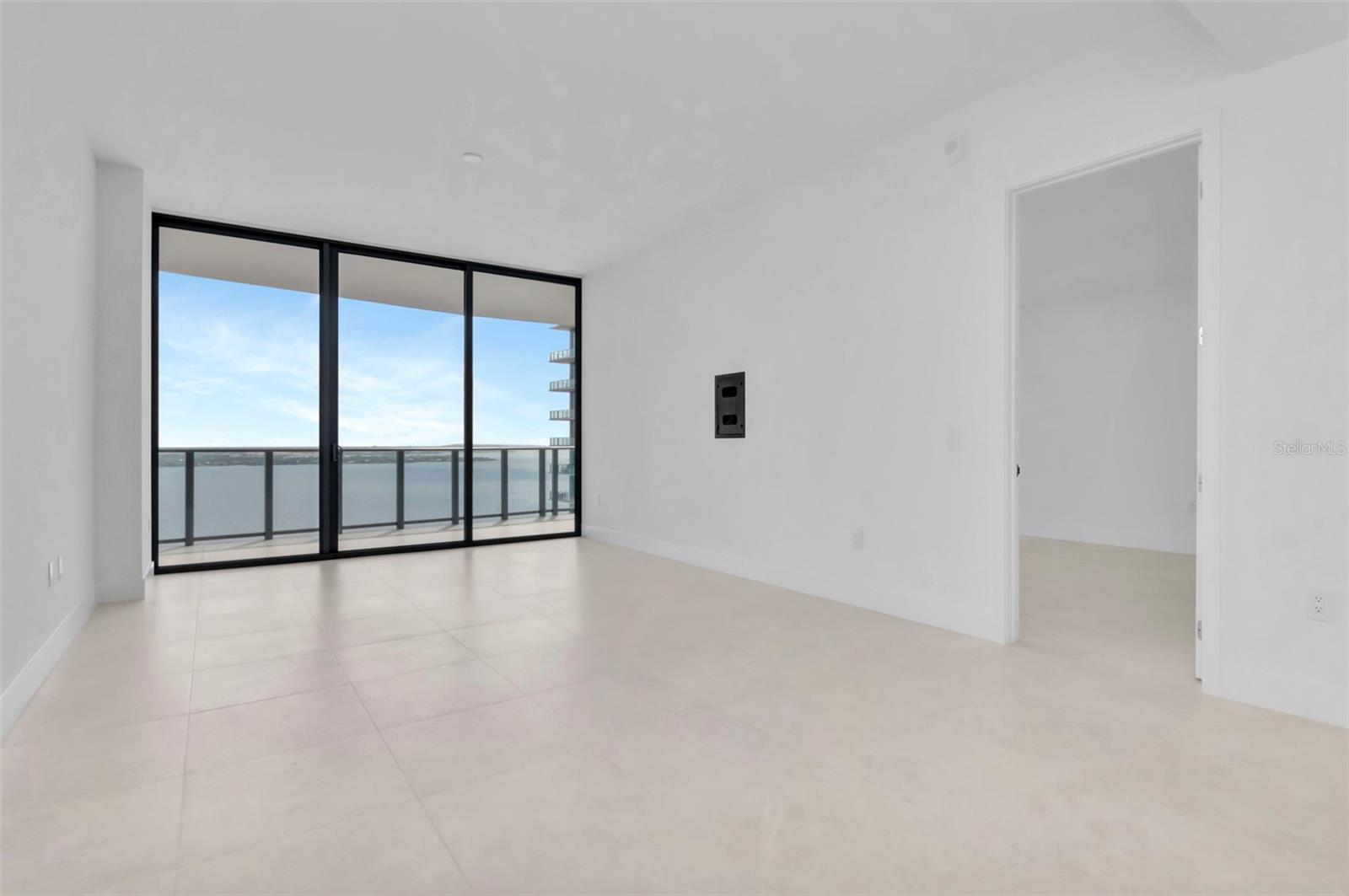 BAYSHORE YSABELLA CONDOMINIUM - Residential