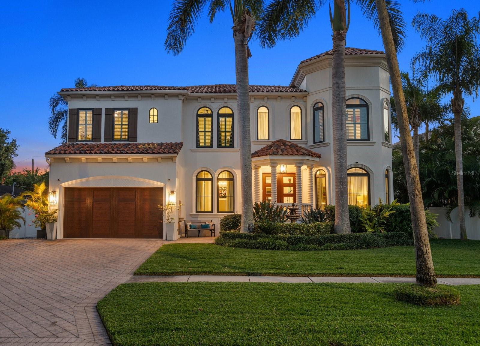 DAVIS ISLANDS - Residential