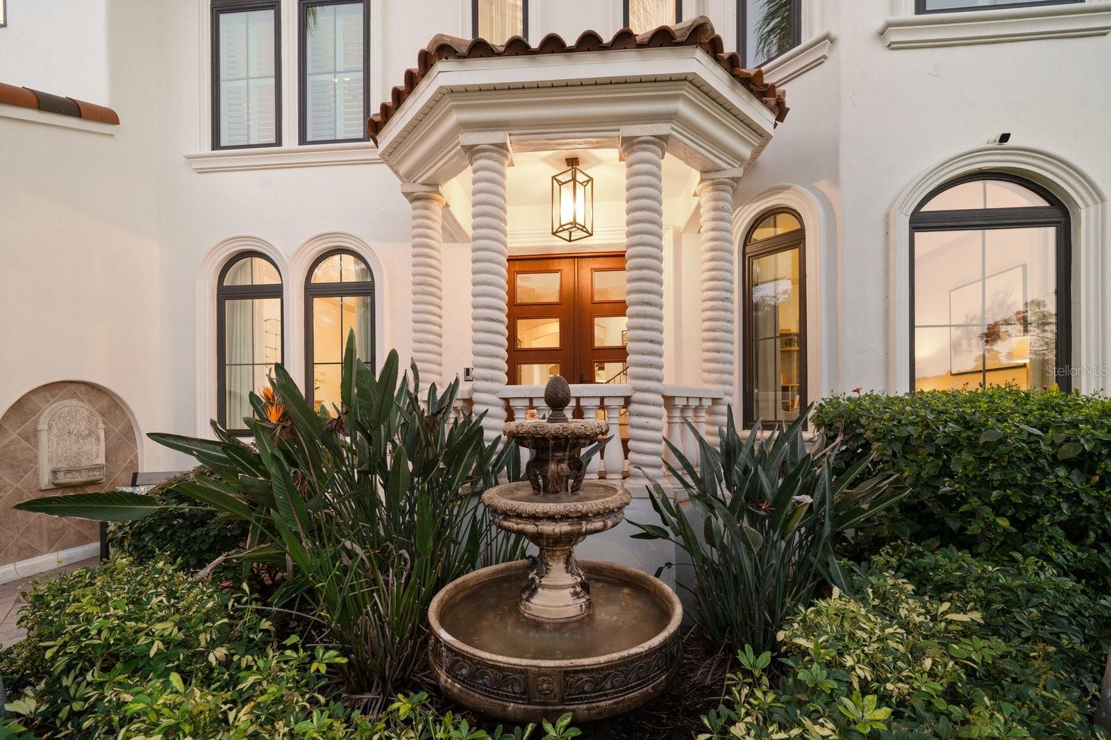 DAVIS ISLANDS - Residential