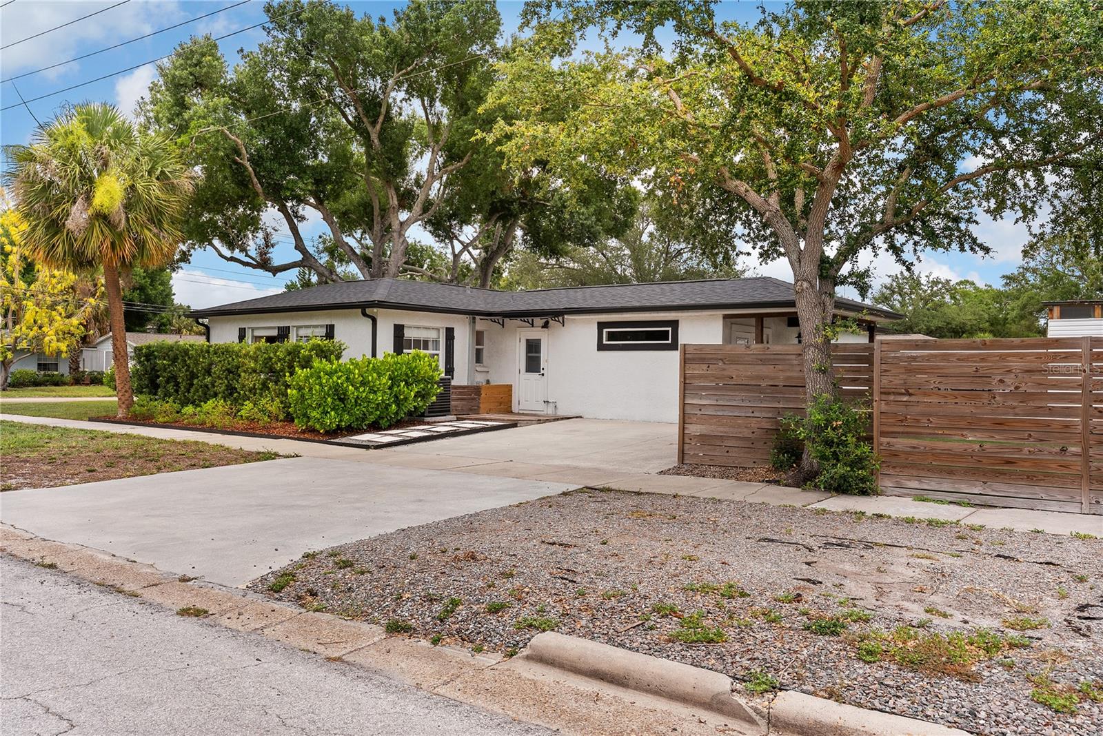 GANDY BLVD PARK - Residential