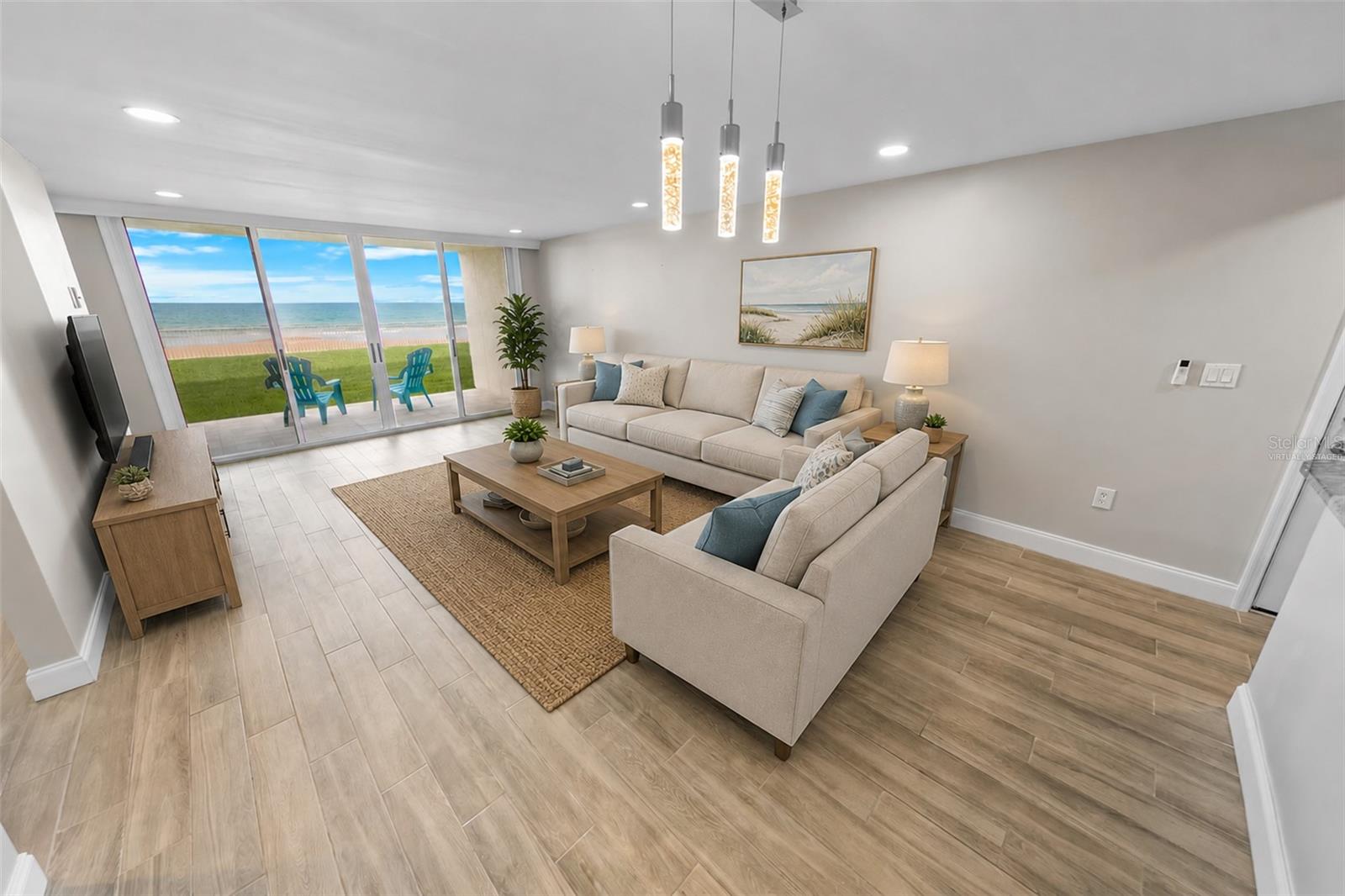 EAST WIND SOUTH & NORTH - Residential