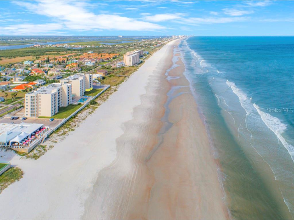 EAST WIND SOUTH & NORTH - Residential