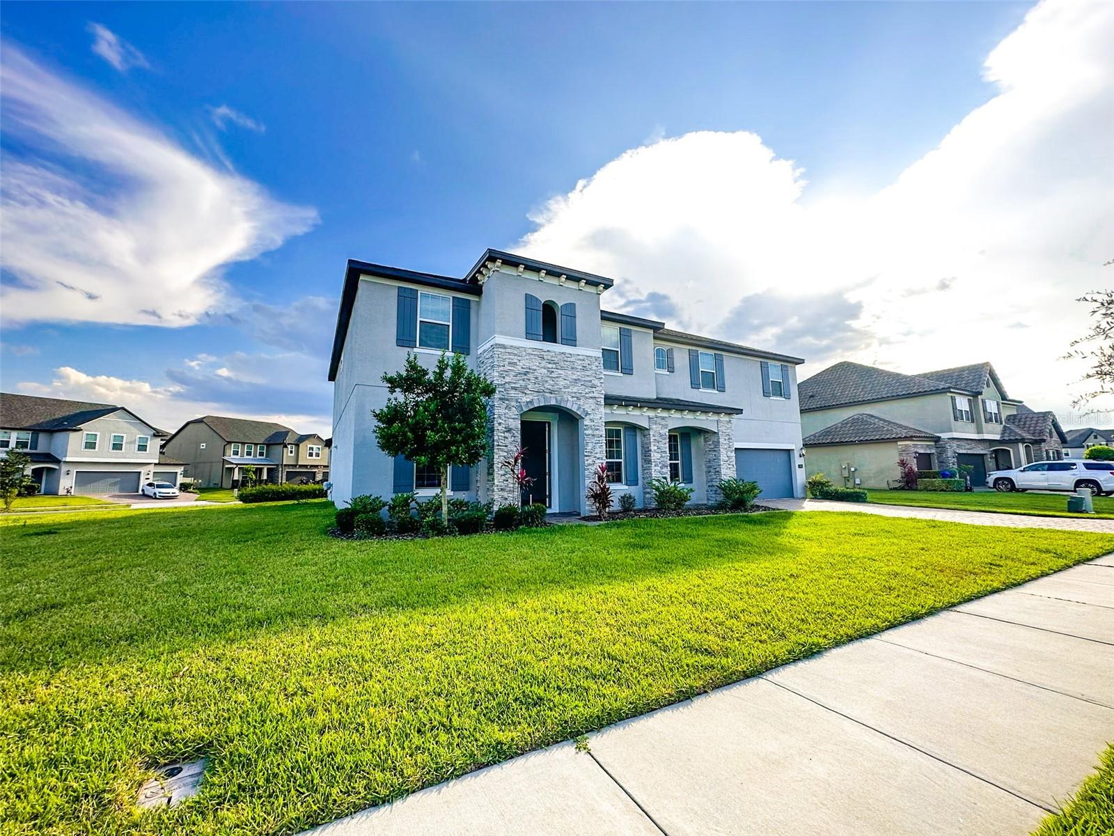 MCALLISTER LANDING - Residential Lease