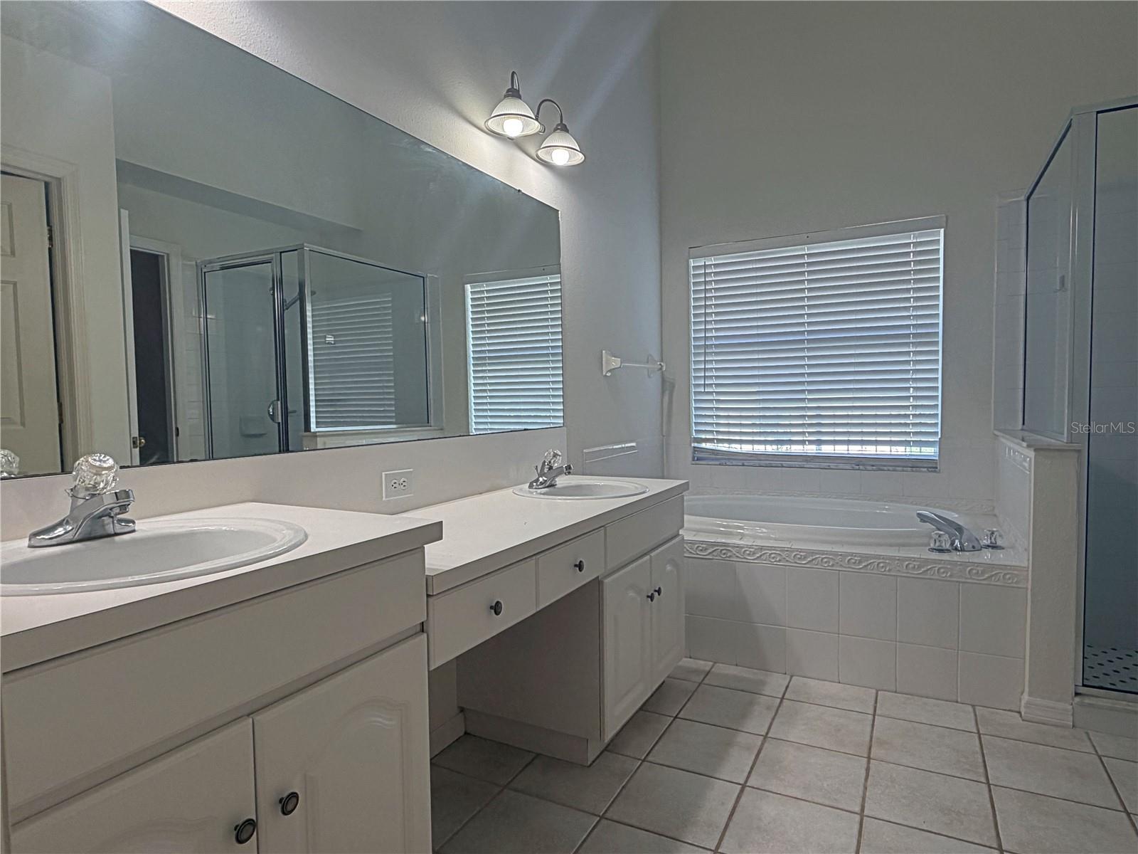 FISHHAWK RANCH PH 2 PRCL - Residential Lease