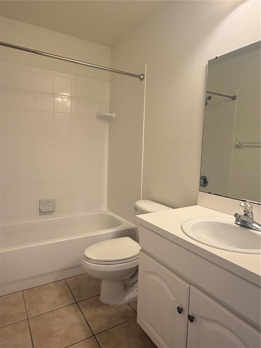 FISHHAWK RANCH PH 2 PRCL - Residential Lease