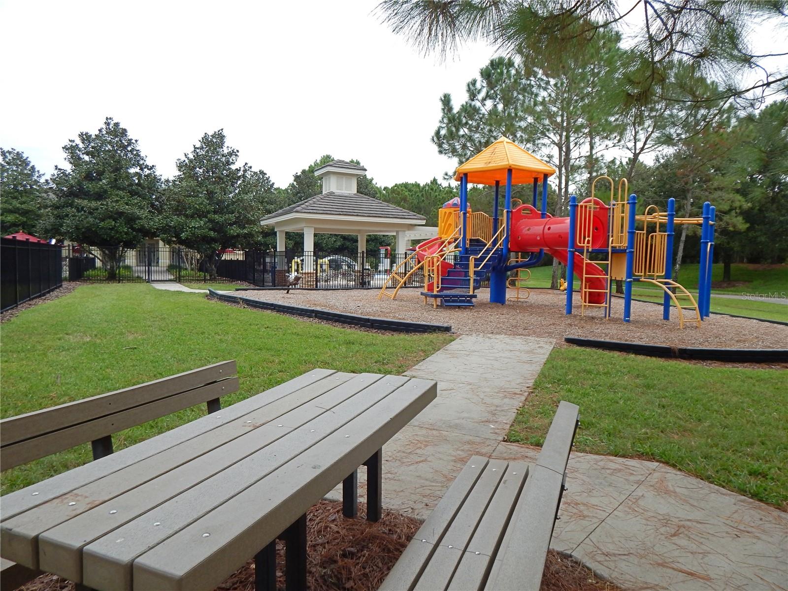 FISHHAWK RANCH PH 2 PRCL - Residential Lease