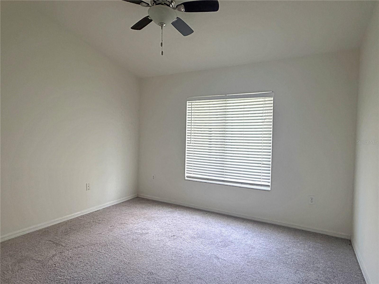 FISHHAWK RANCH PH 2 PRCL - Residential Lease