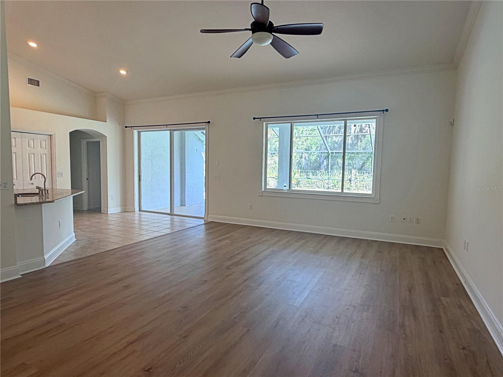 FISHHAWK RANCH PH 2 PRCL - Residential Lease