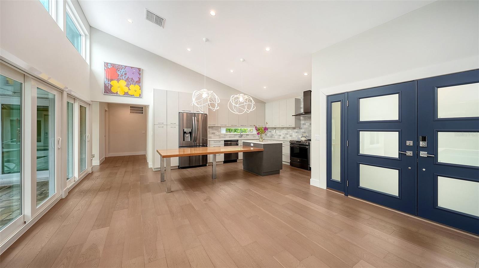 PINE BAY - Residential