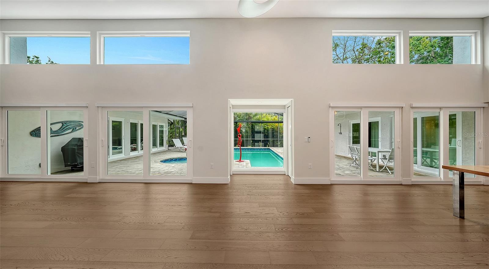 PINE BAY - Residential