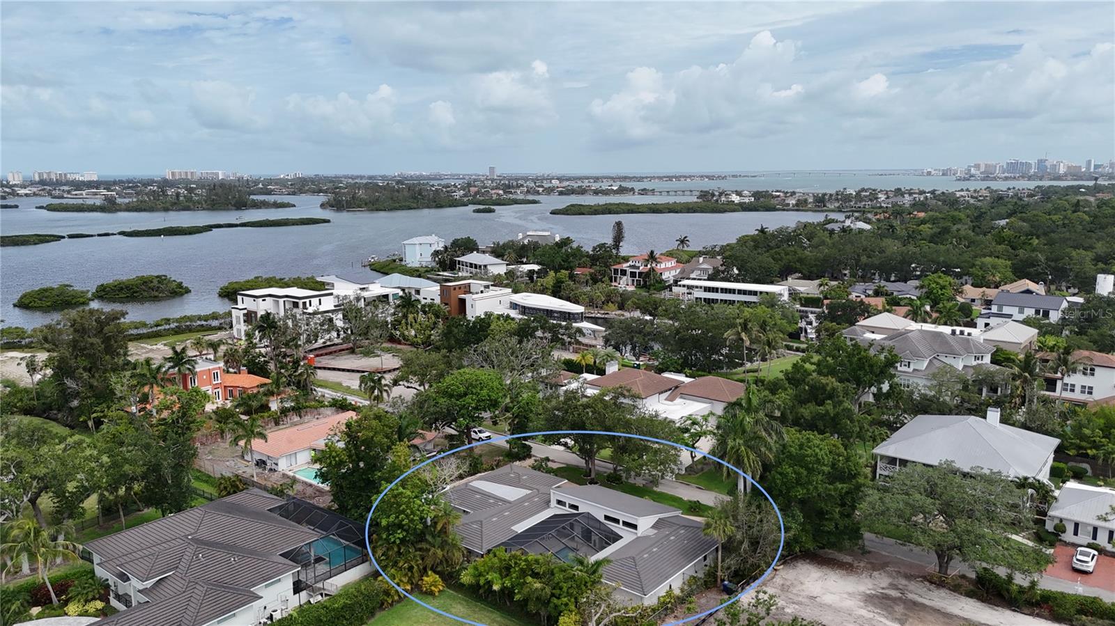PINE BAY - Residential