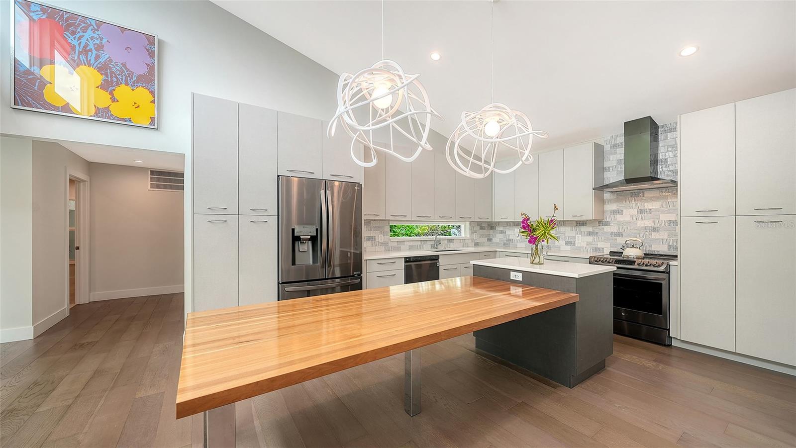 PINE BAY - Residential