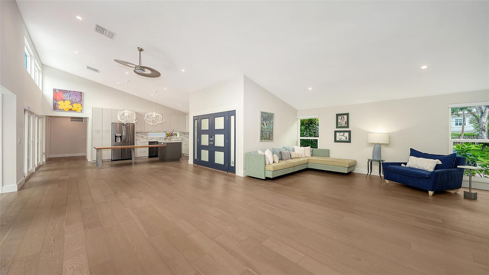 PINE BAY - Residential