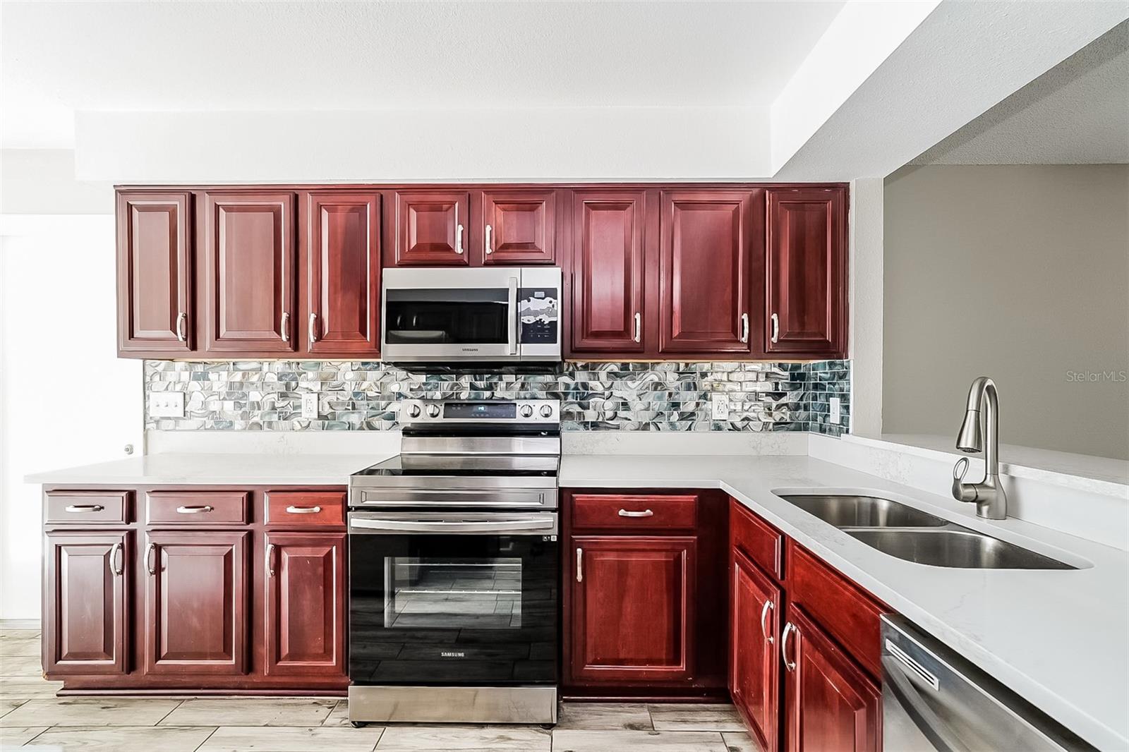 LAKEMONT UNIT 5 - Residential