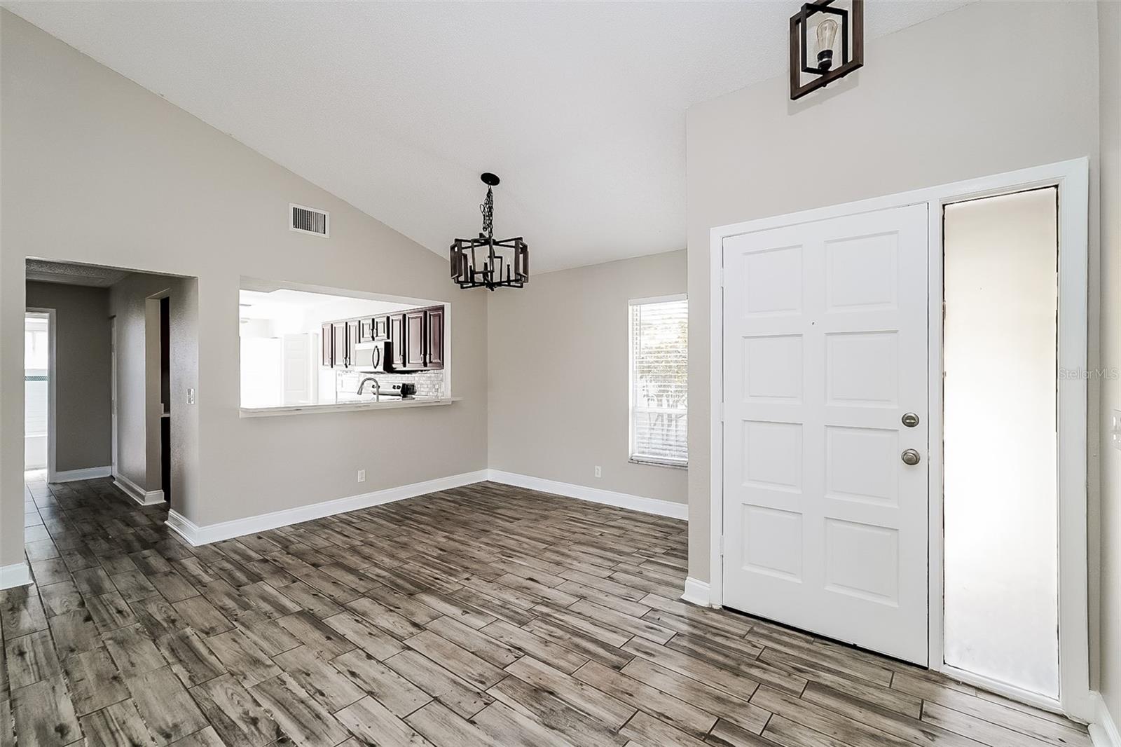 LAKEMONT UNIT 5 - Residential