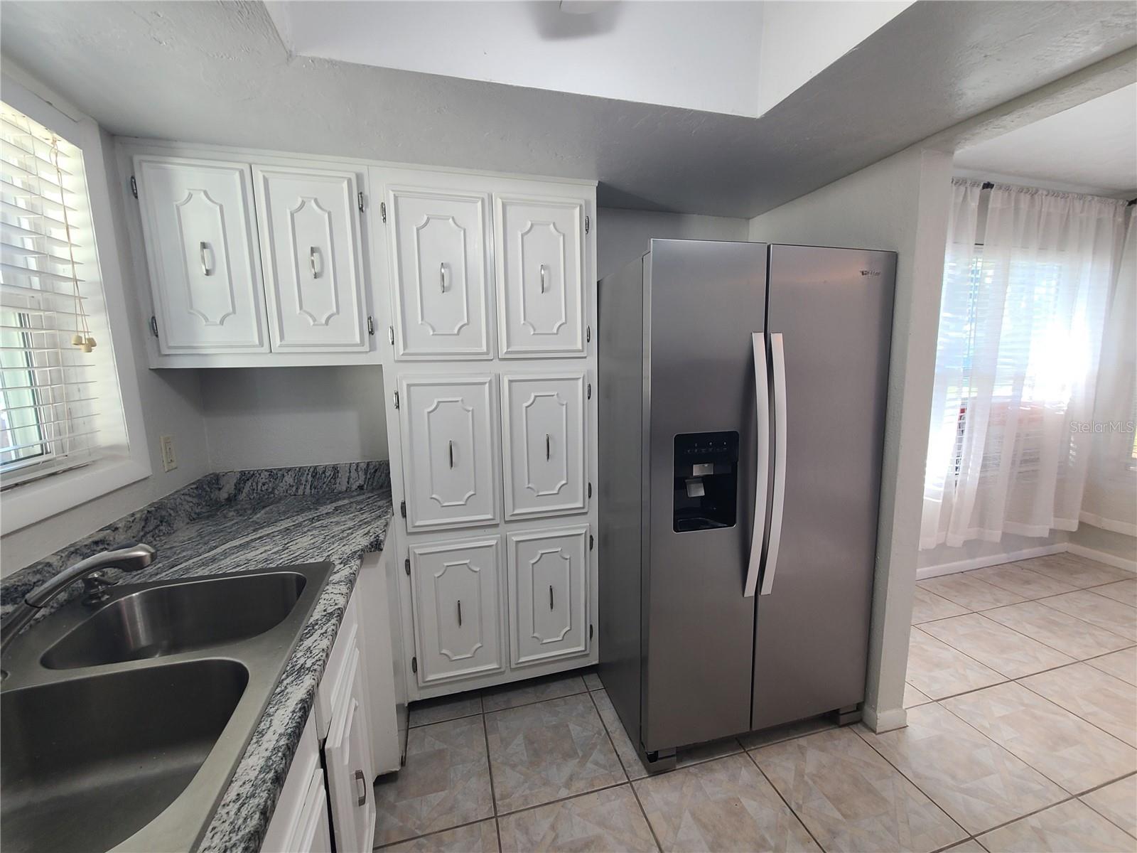 SANDALWOOD CONDO - Residential