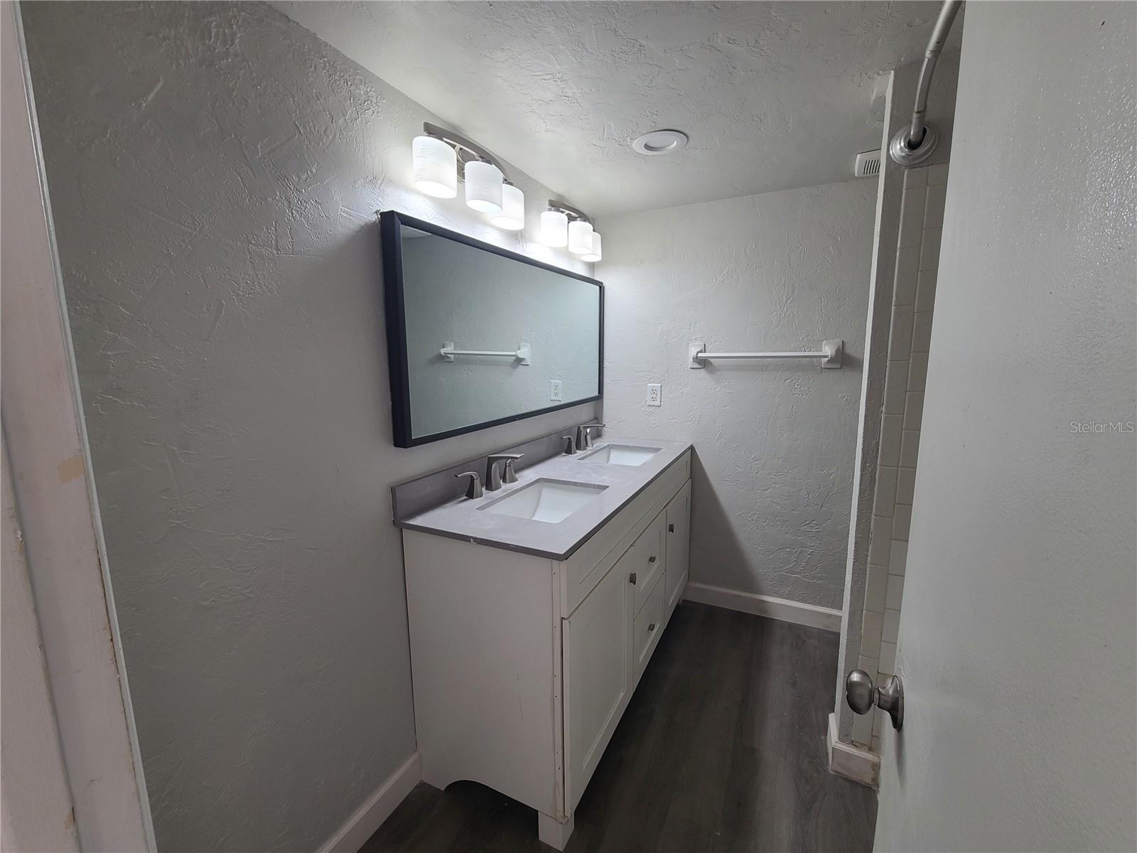SANDALWOOD CONDO - Residential