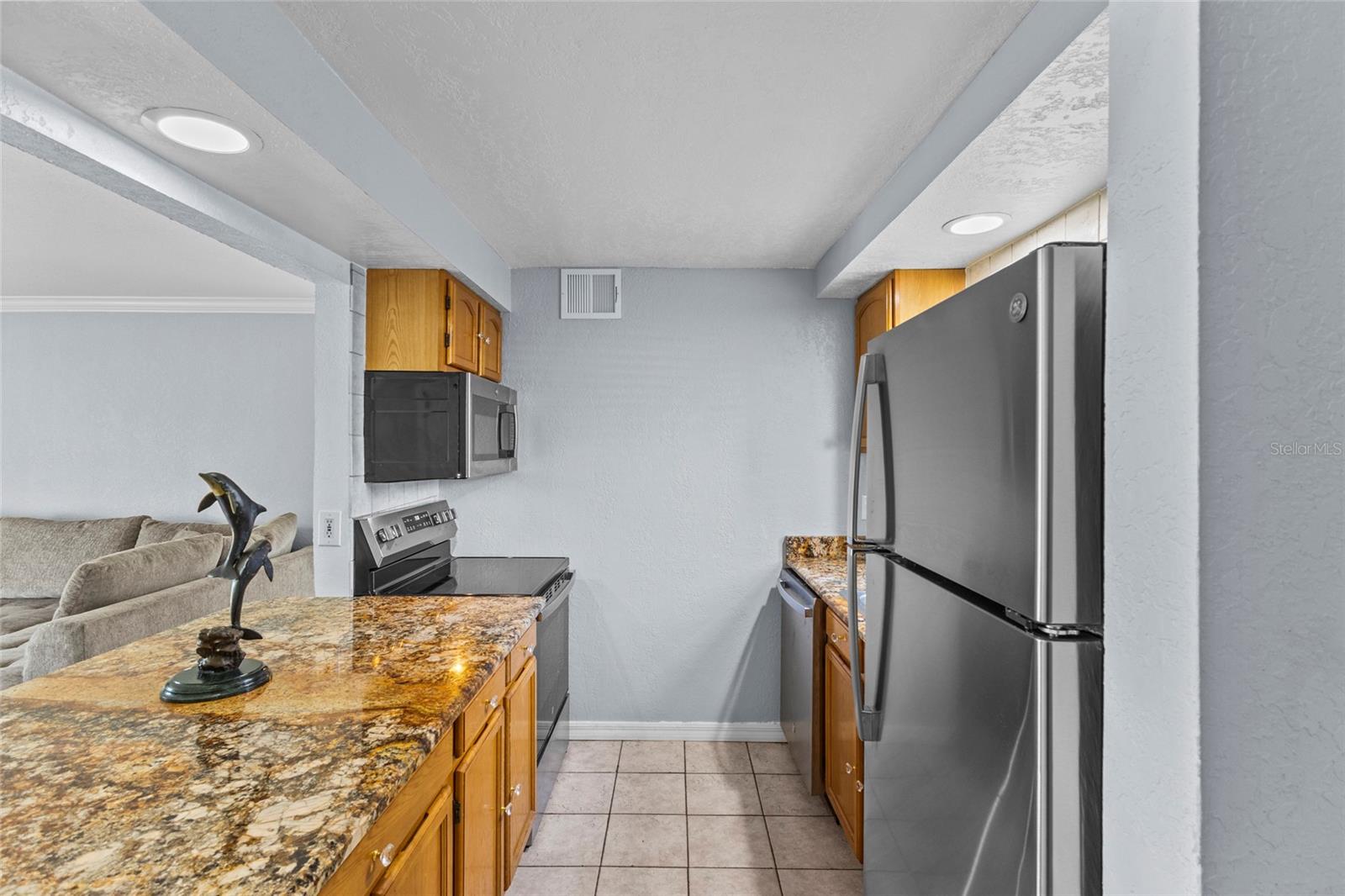 SABAL PALM GARDENS PH I - Residential