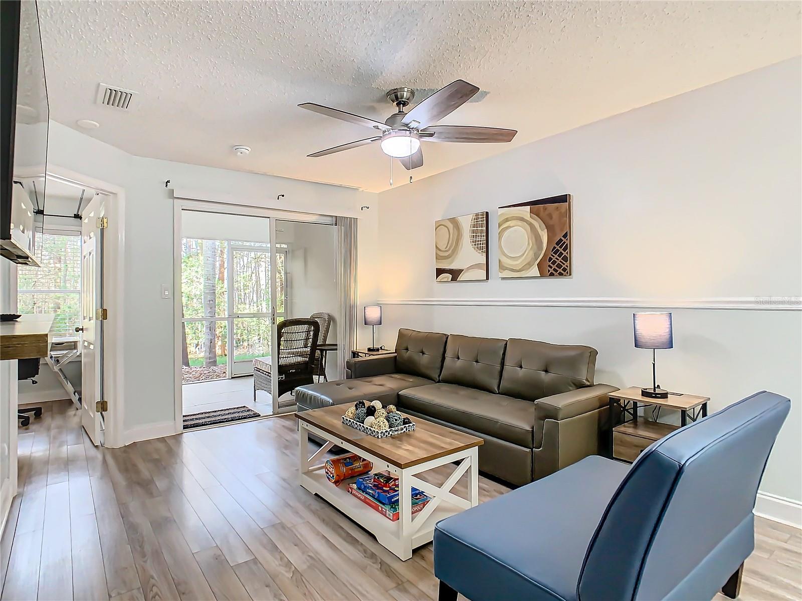 PALM VILLAS CONDO - Residential