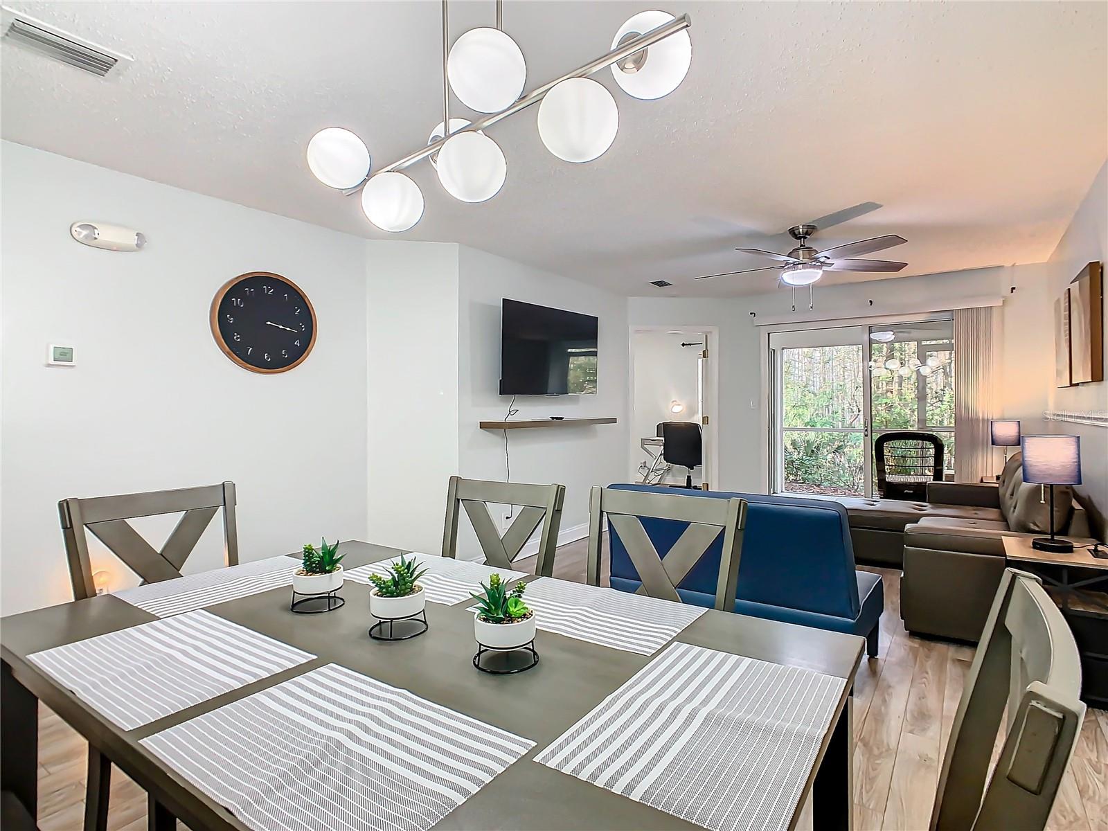 PALM VILLAS CONDO - Residential