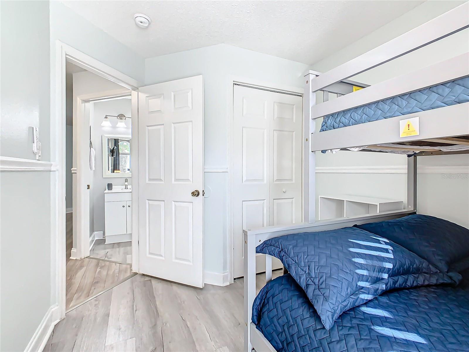 PALM VILLAS CONDO - Residential