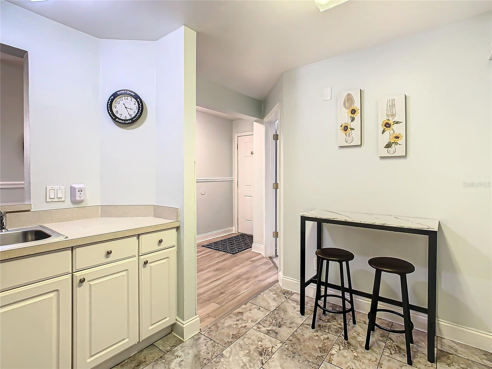 PALM VILLAS CONDO - Residential