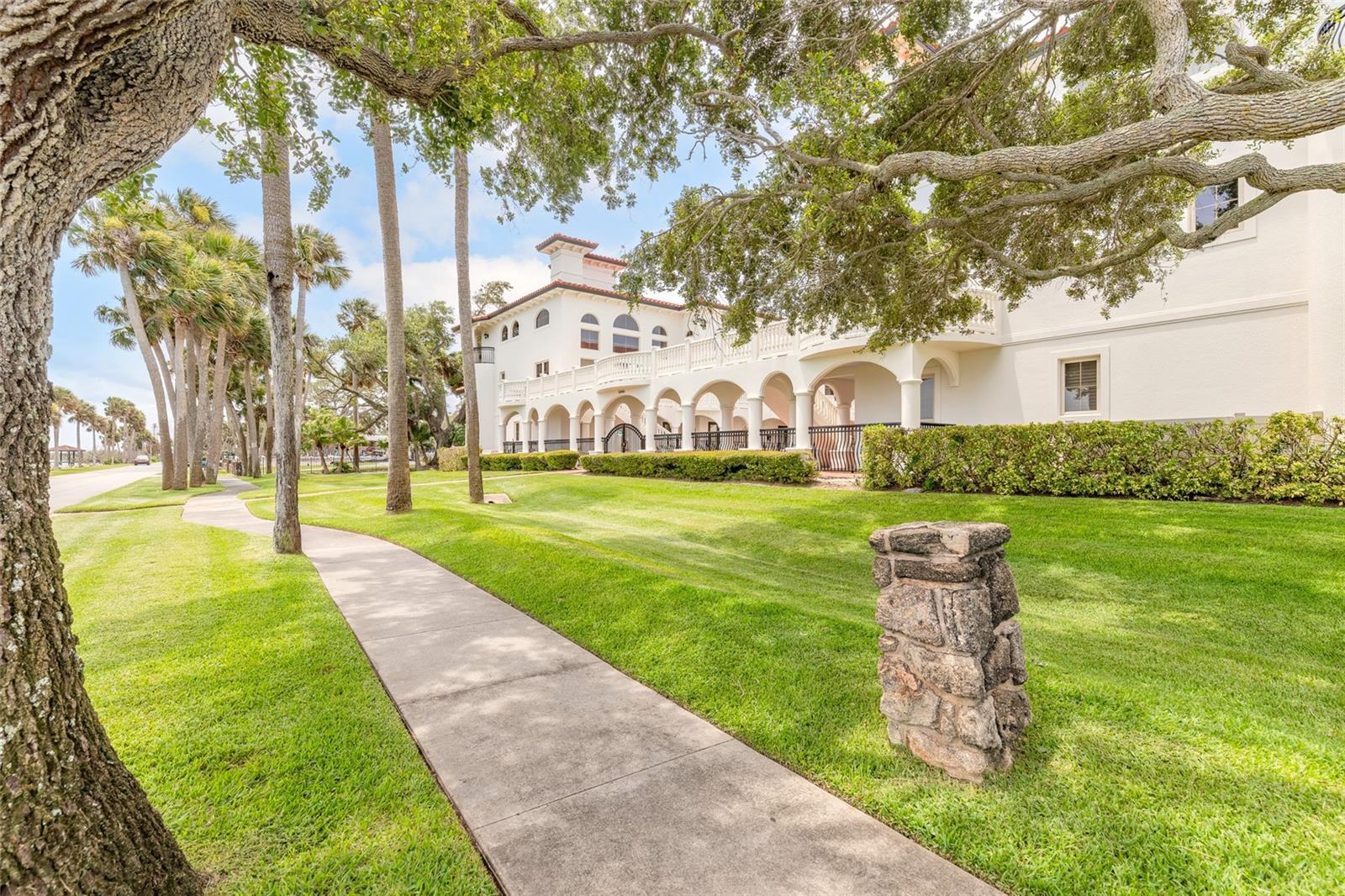 PORTOFINO PORT ORANGE CONDO - Residential