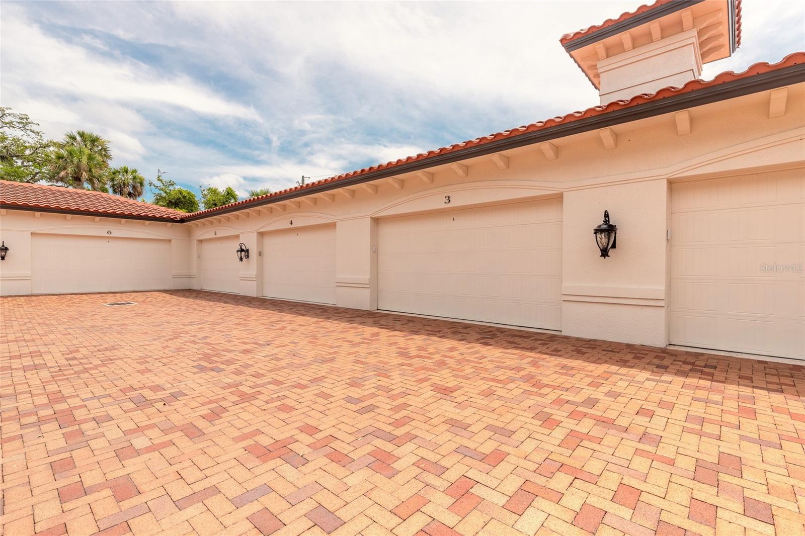 PORTOFINO PORT ORANGE CONDO - Residential