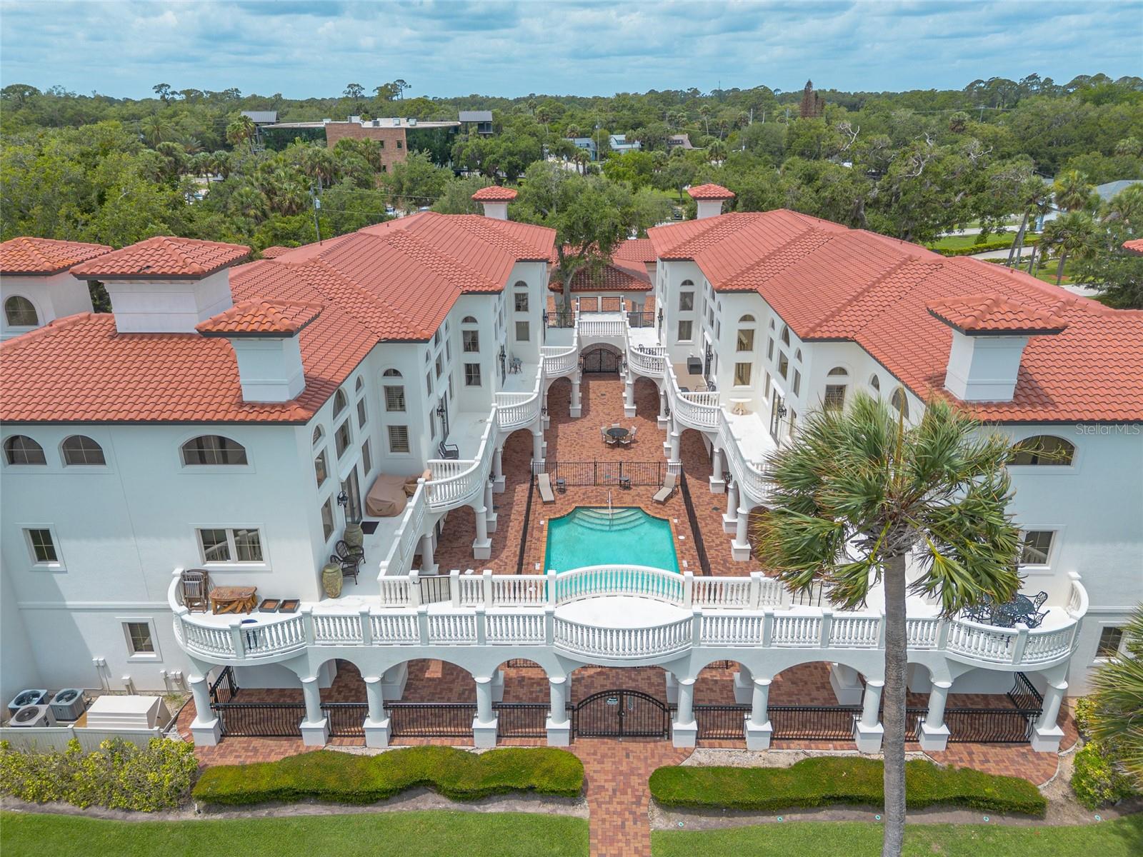 PORTOFINO PORT ORANGE CONDO - Residential