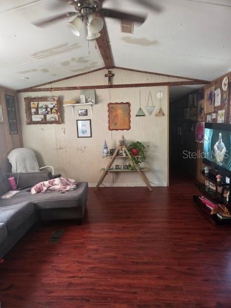 BELLEVIEW HEIGHTS ESTATE - Residential