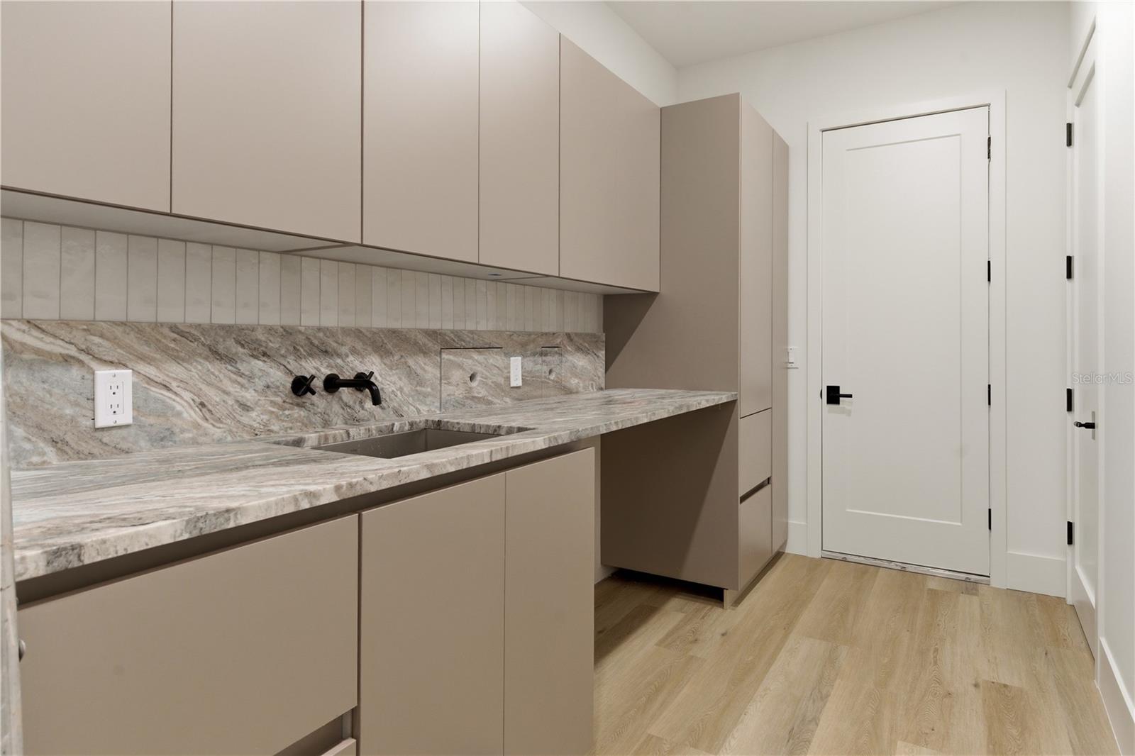 OSPREY POINTE SUB - Residential
