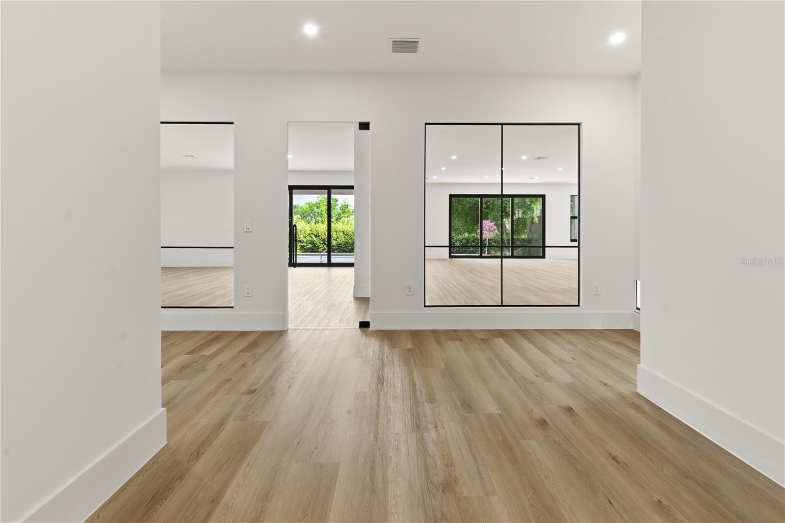 OSPREY POINTE SUB - Residential