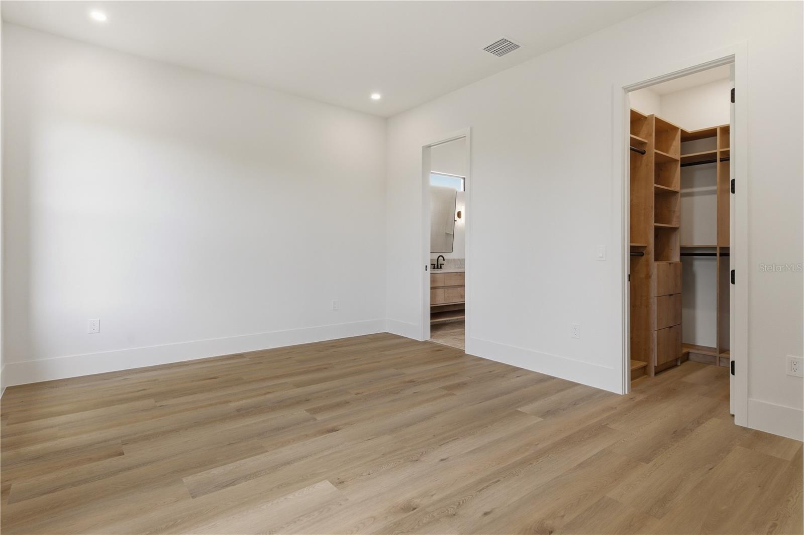 OSPREY POINTE SUB - Residential