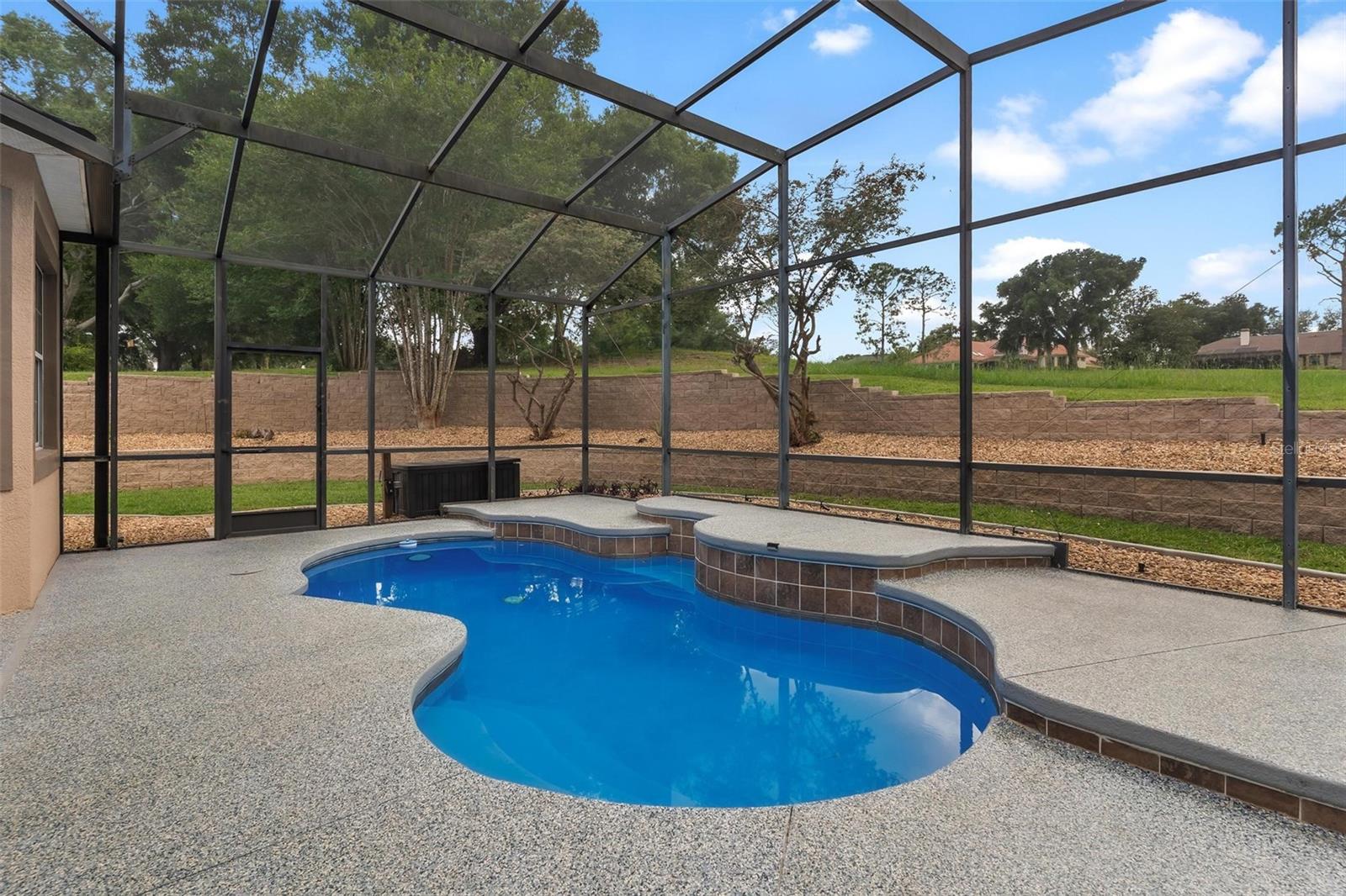 HARBOR HILLS - Residential