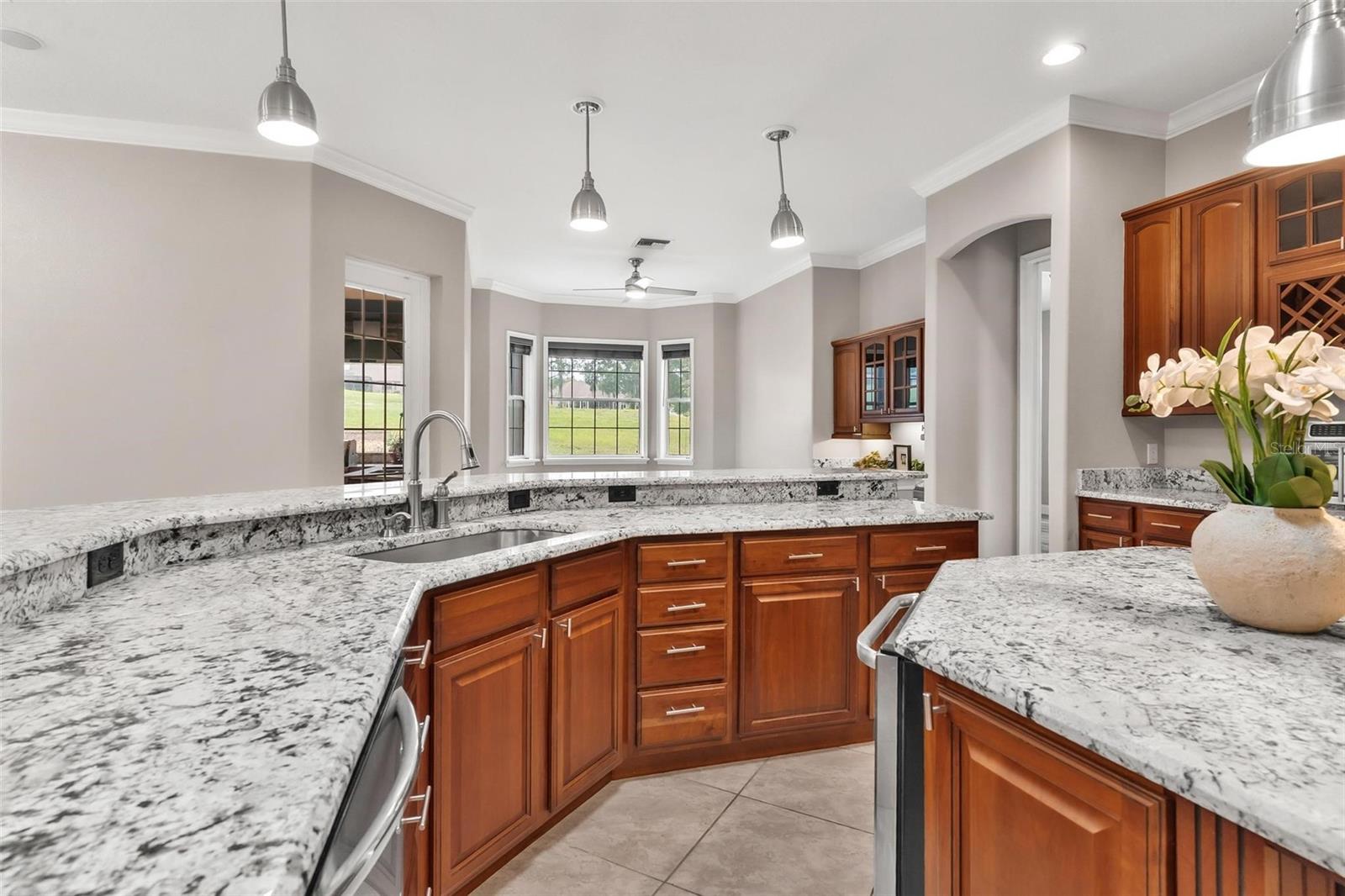 HARBOR HILLS - Residential