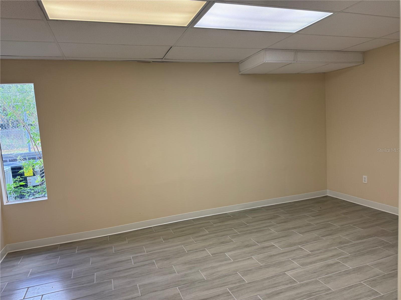 UNPLATTED - Commercial Lease