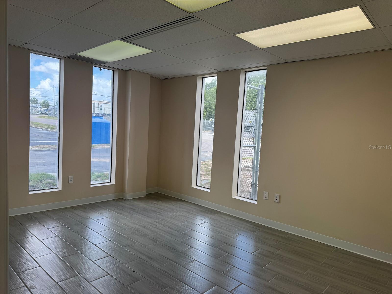 UNPLATTED - Commercial Lease
