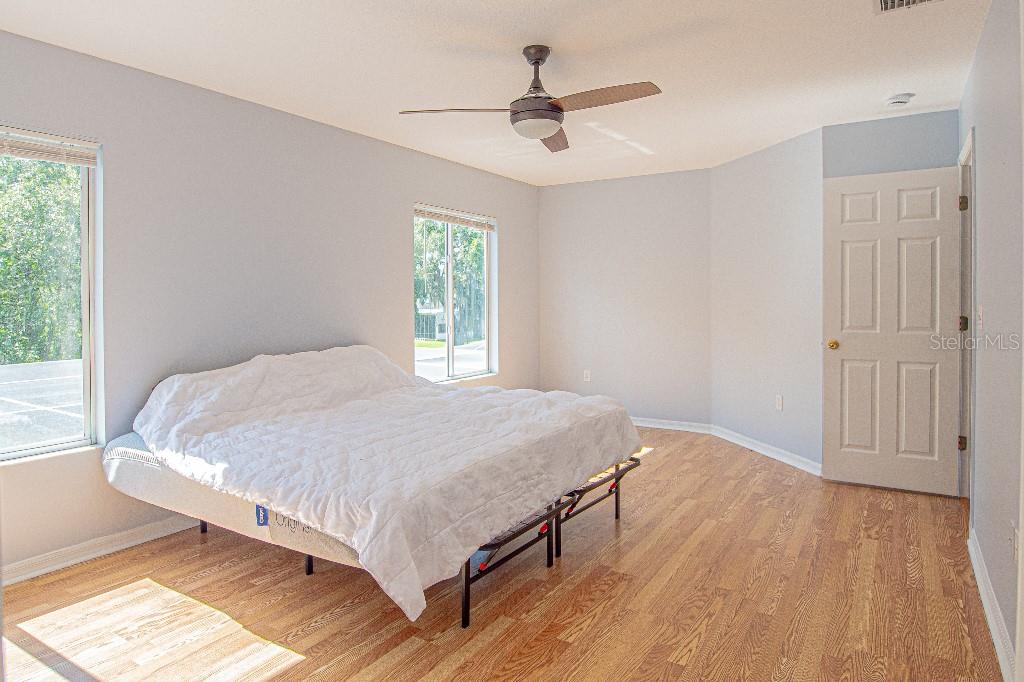 EASTLAKE OAKS PH 4 - Residential