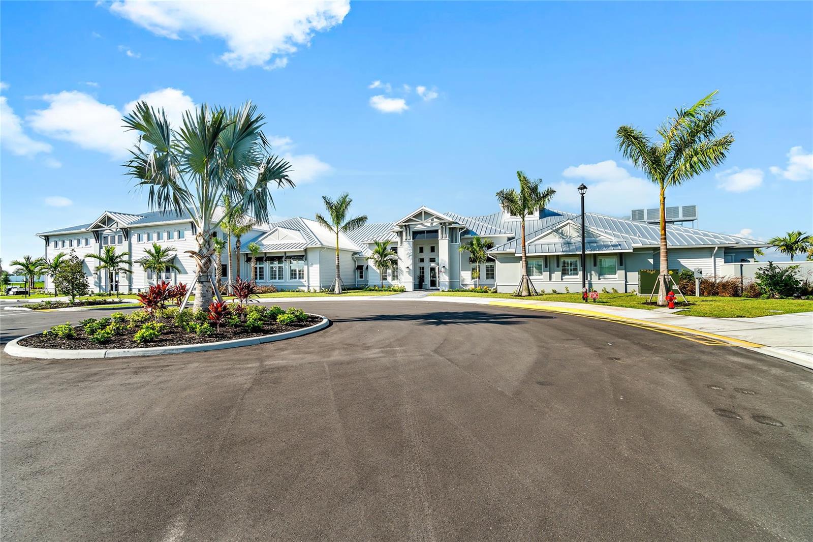 LORRAINE LAKES - Residential