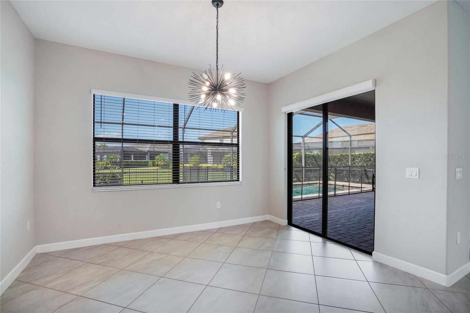 LORRAINE LAKES - Residential