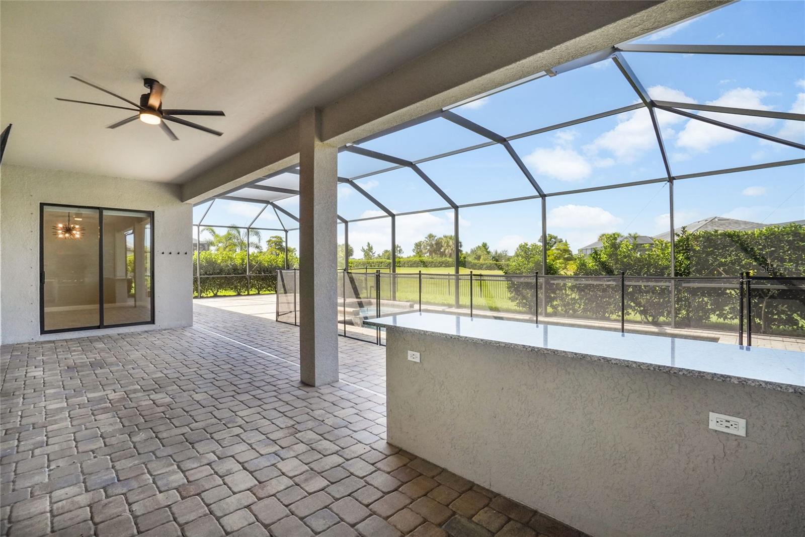 LORRAINE LAKES - Residential