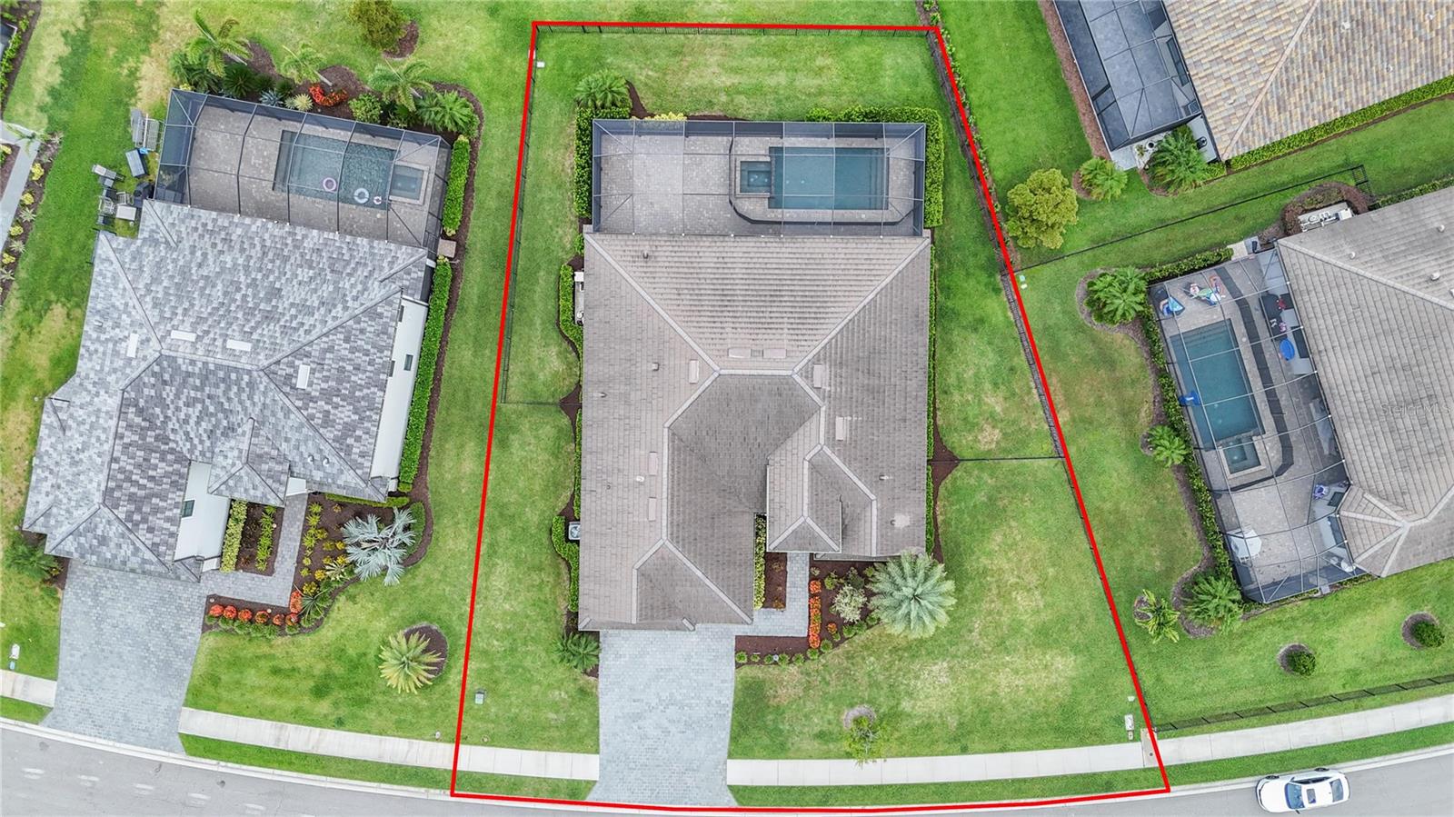 LORRAINE LAKES - Residential