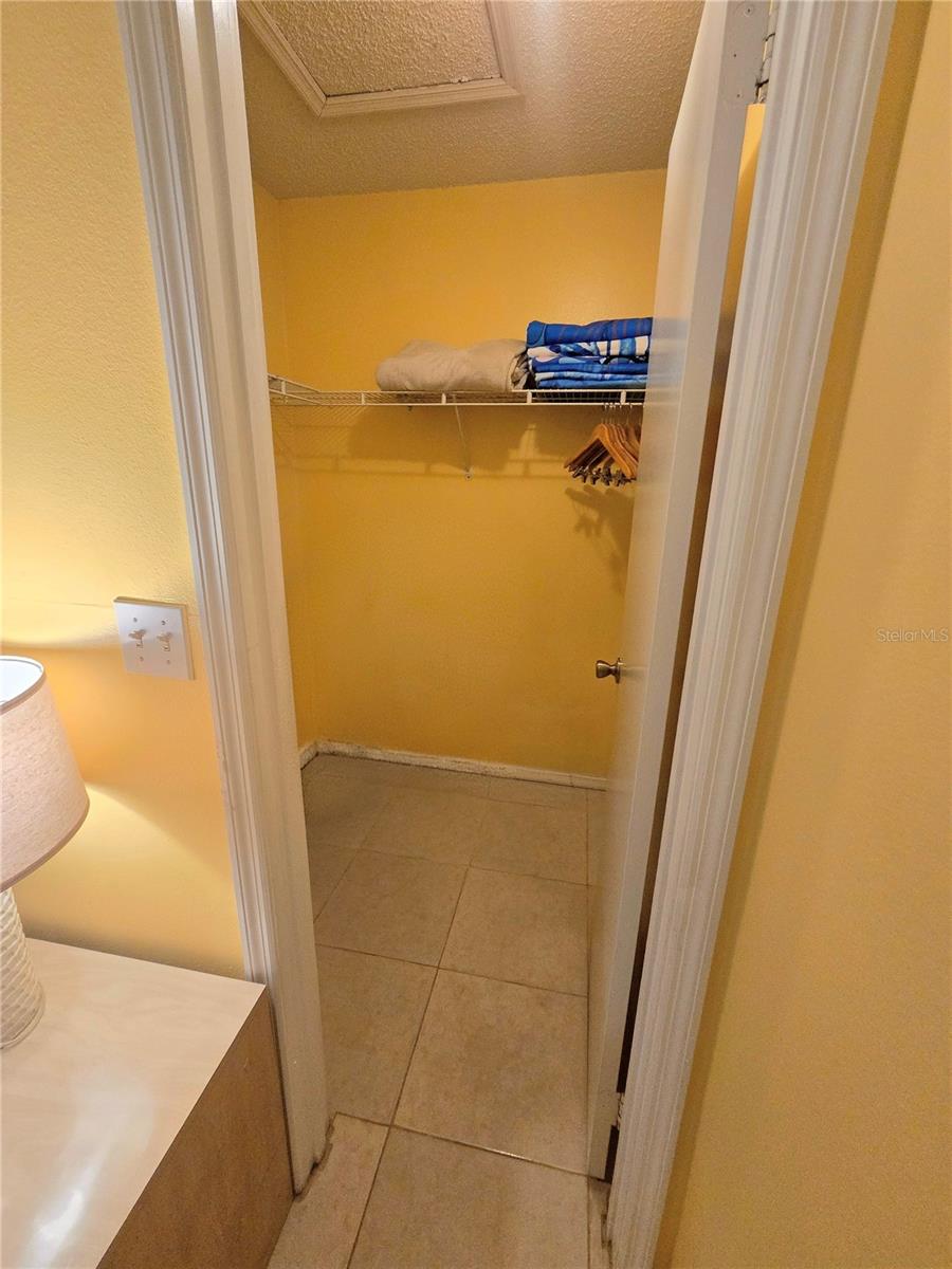 RAINTREE PARK PH 2 - Residential Lease