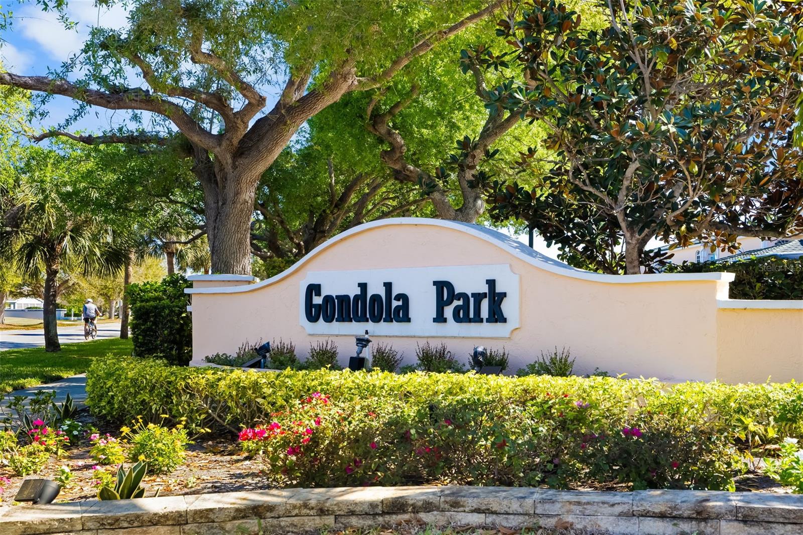 COURTYARDS AT GONDOLA PARK - Residential