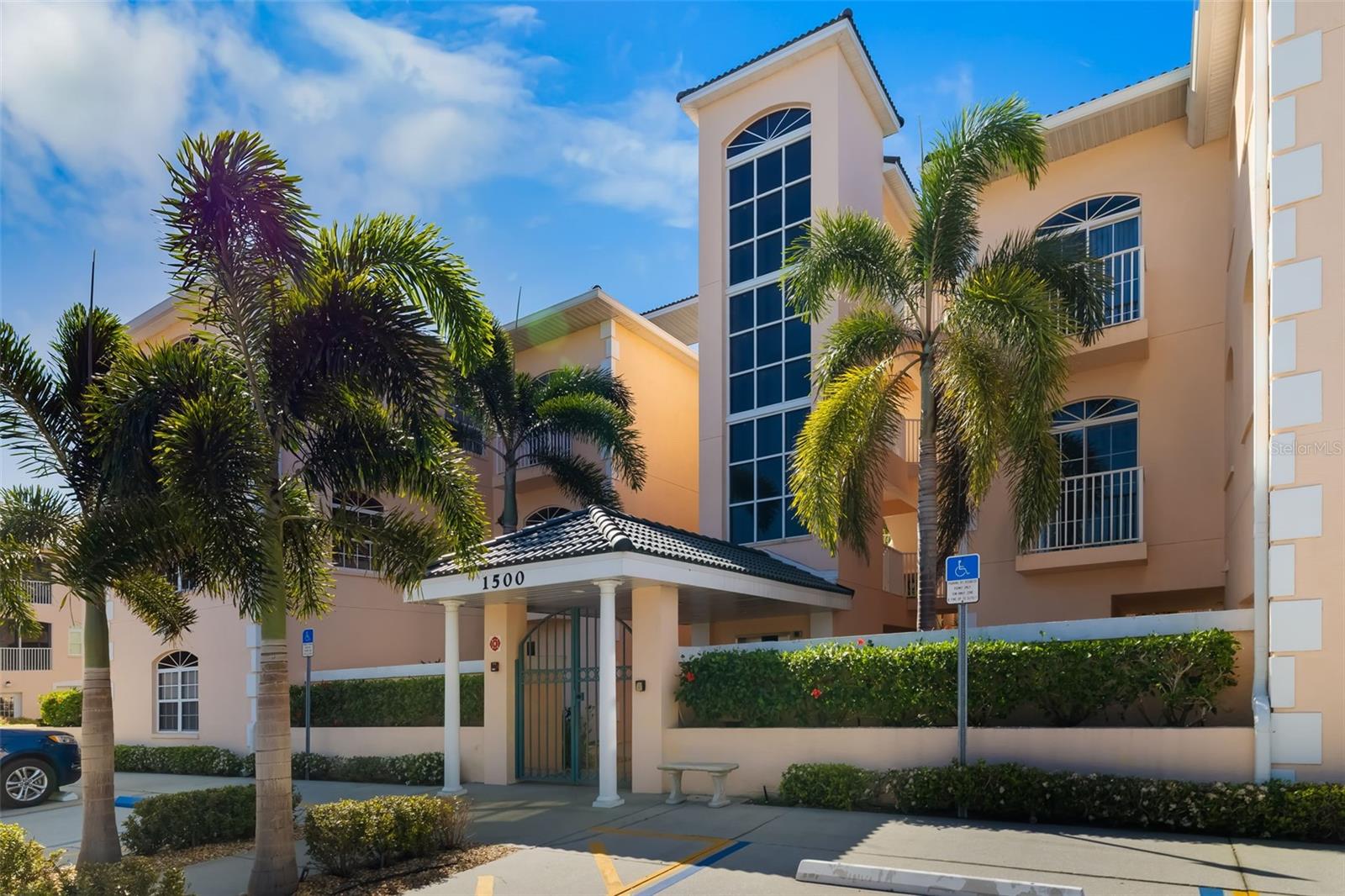 COURTYARDS AT GONDOLA PARK - Residential