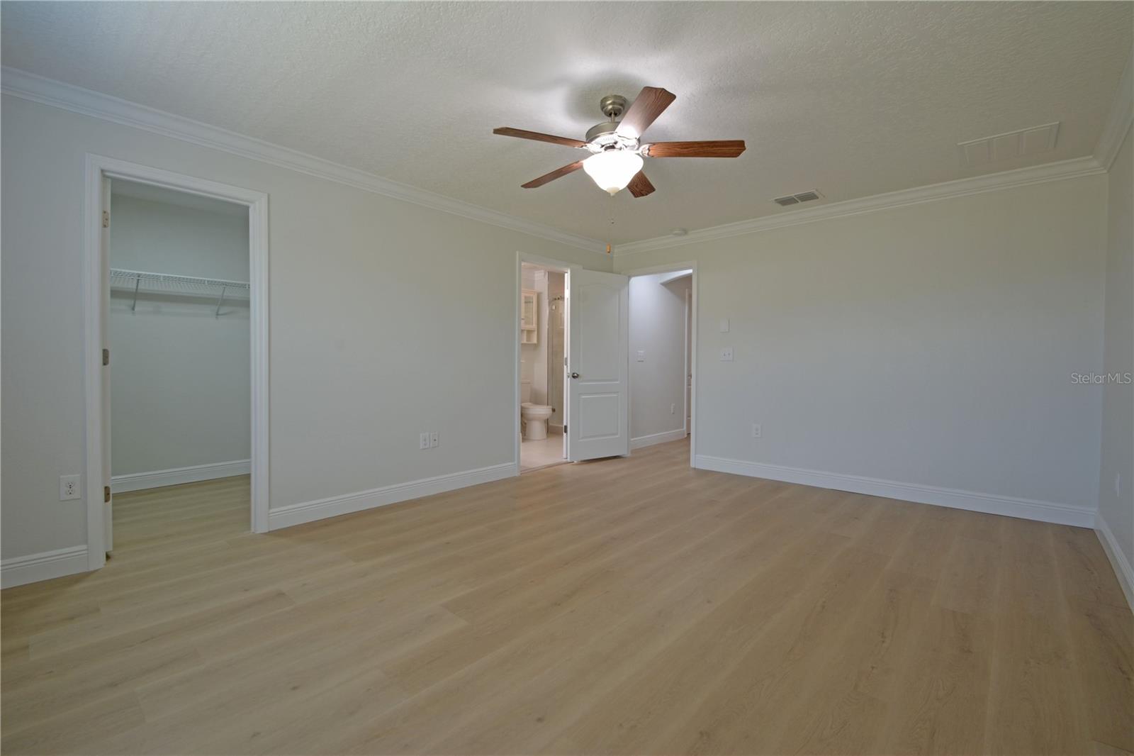VERANDAH TWNHMS - Residential Lease