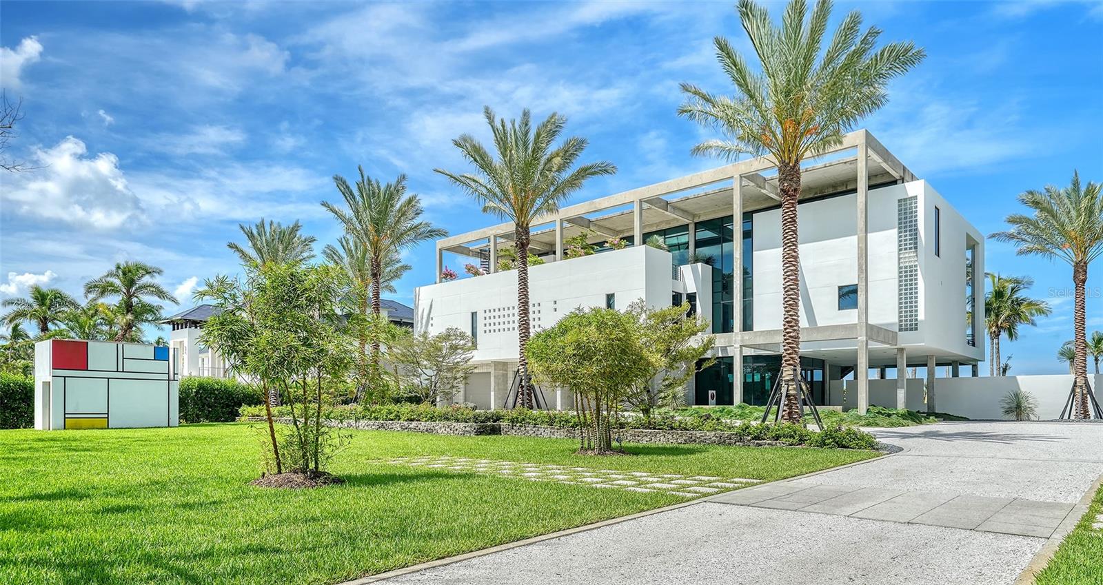 SANDERLING CLUB / SIESTA KEY - Residential